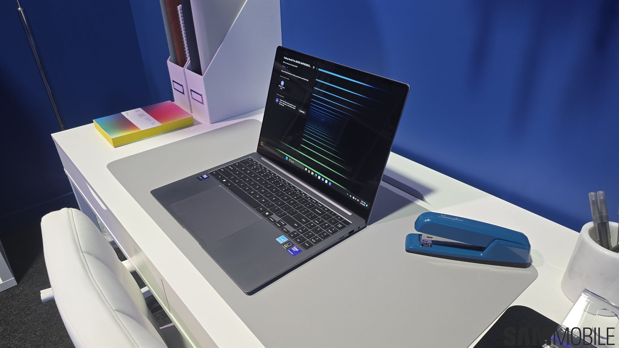 Samsung Galaxy Book 6 Edge: 12,3 мм и 22 часа работы от батареи