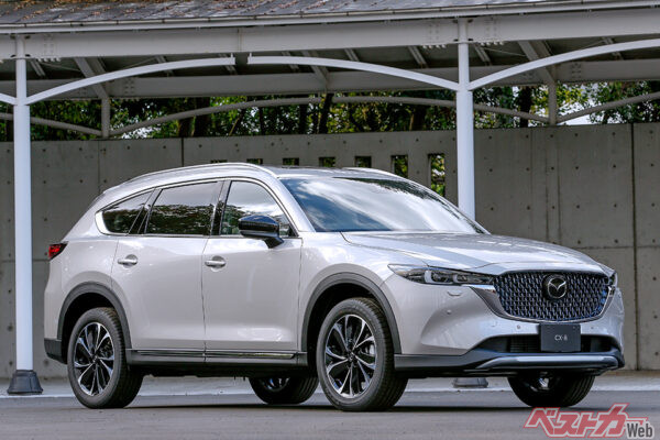 Mazda CX-8 с семью местами дешевеет: сколько стоит на вторичке