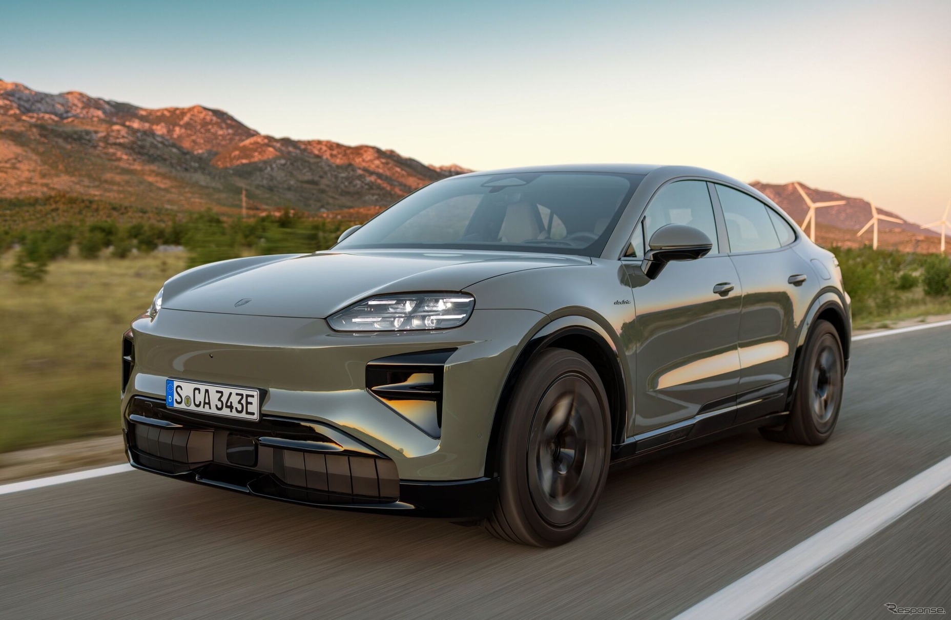Porsche Cayenne Coupe Electric: 669 км и 1156 л.с. для Японии