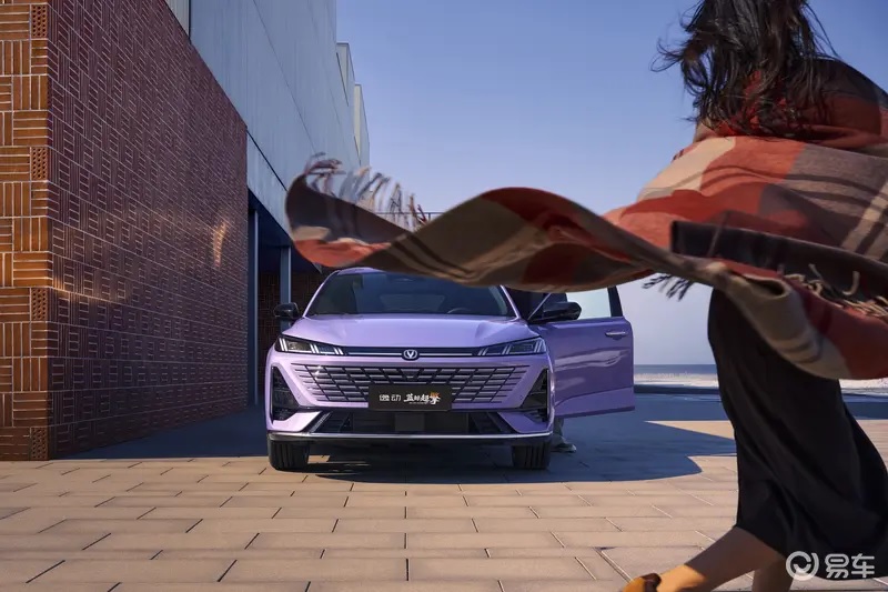 Changan показал гибрид с расходом 2,98 л/100 км против Toyota