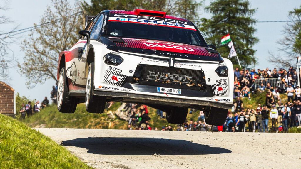 Lancia впервые за 30 лет выиграла гонку WRC