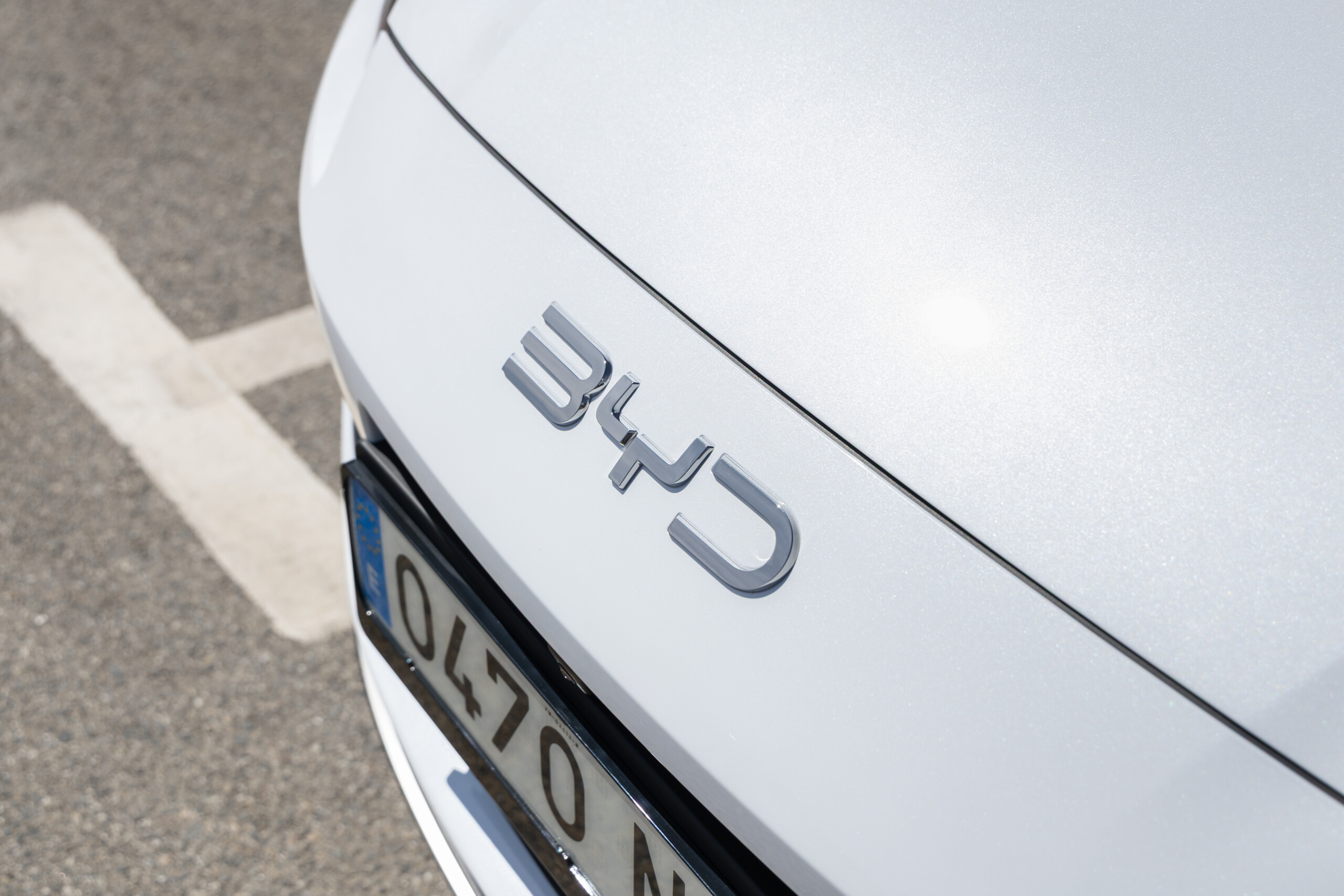 BYD метит в Формулу 1: переговоры с боссами ФИА и F1 Group