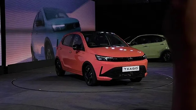 Tata Tiago обновился: хэтчбек вышел на рынок от 4,69 лакха