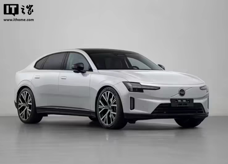 Volvo EX90 и ES90 дебютировали в Китае по стоимости от 4 млн рублей