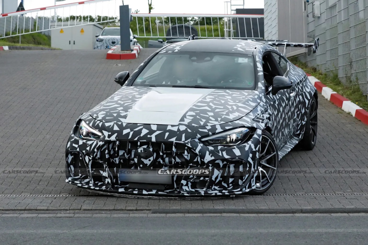 Mercedes-AMG CLE 63 Mythos засветился на Нюрбургринге. Авто показали на фото