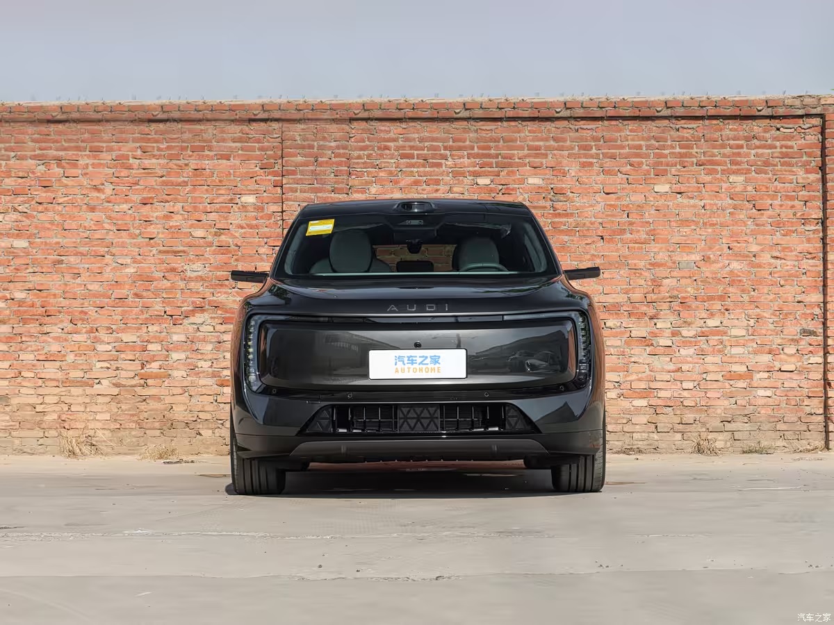 Audi дебютировал с электрокроссовером E7X: запас хода 751 км