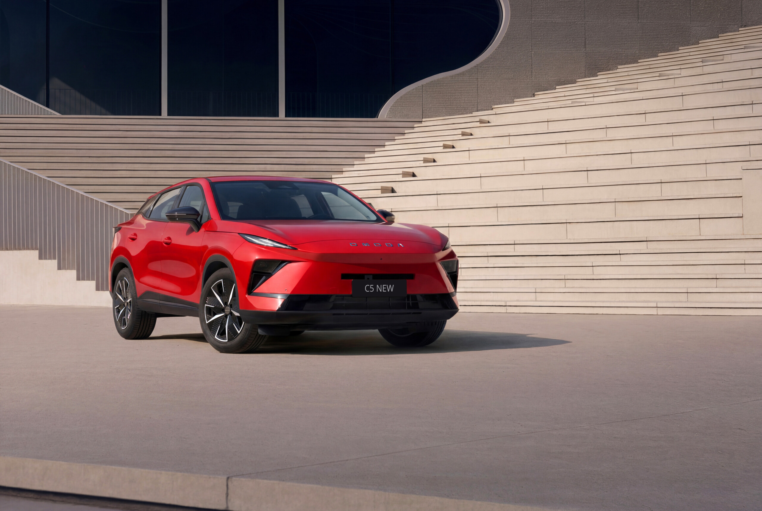 OMODA C5 допустили к работе в такси в России