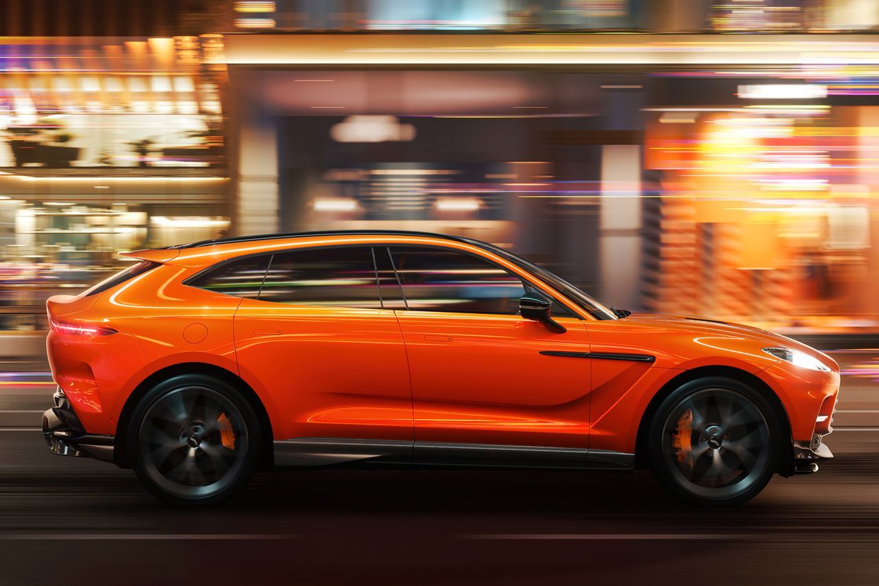Aston Martin отзывает 14 000 внедорожников DBX из-за дефекта подвески