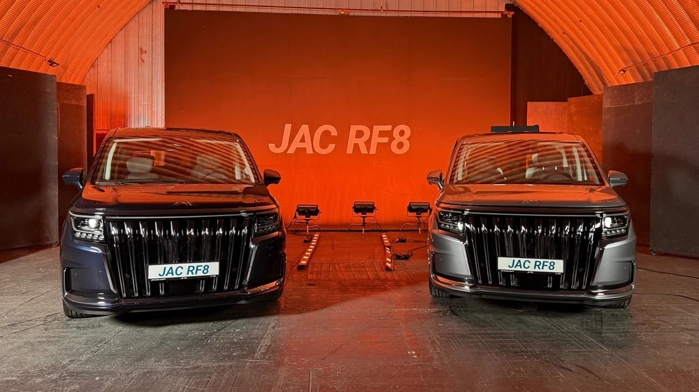 JAC RF8 вышел на рынок Казахстана по цене от 2,95 млн рублей