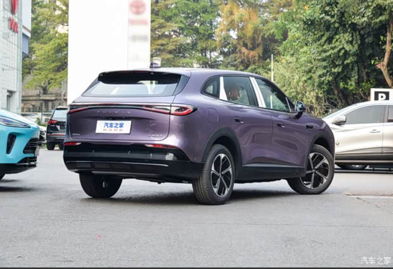 Chery предложила пакет Falcon 700 за 11 000 юаней для Fengyun T9L
