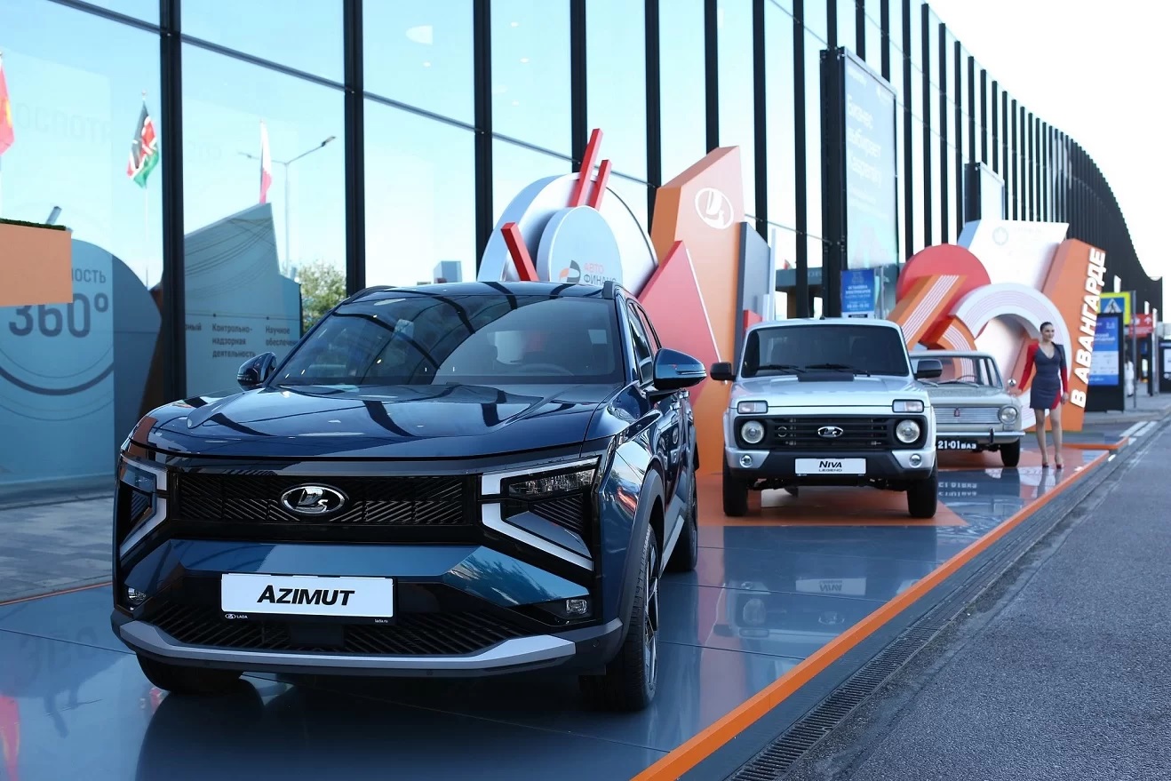 АВТОВАЗ представил гоночную LADA Iskra TMS: серия стартует в 2027 году