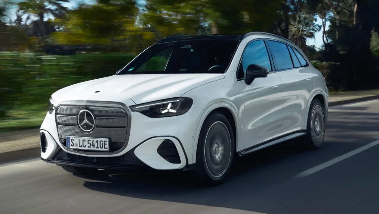 Mercedes EQC 250 стал доступнее GLC 400 Electric на 5 000 фунтов