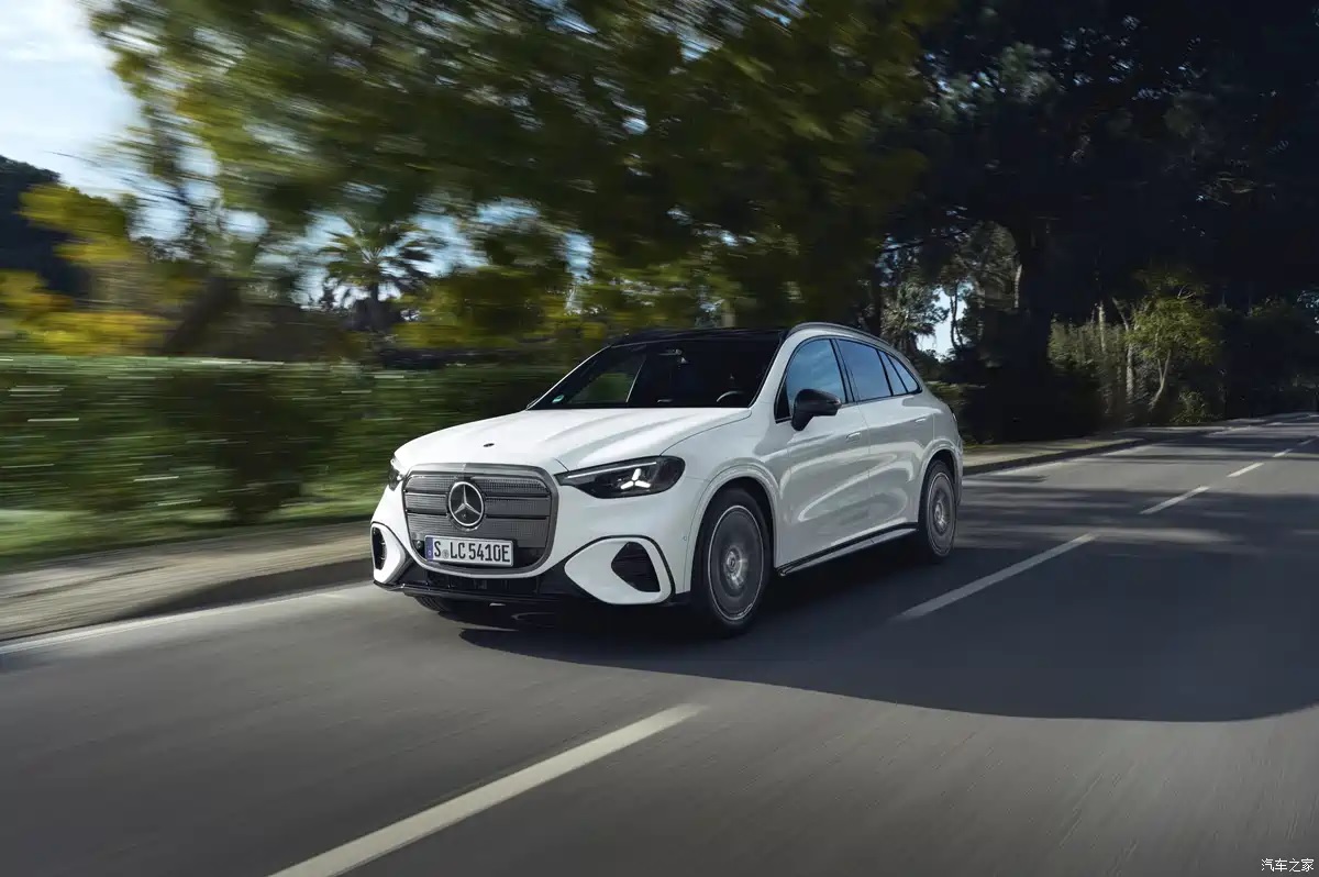 Mercedes-Benz представил новый электрический GLC 250 за 54 400 евро