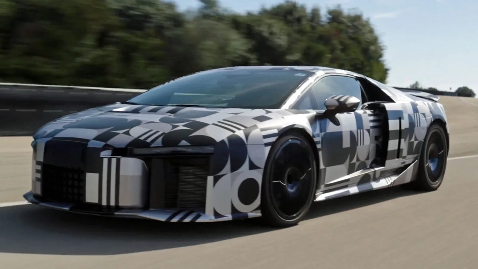 Audi Nuvolari за $500 тыс. замечен на тестах. Авто сняли на видео