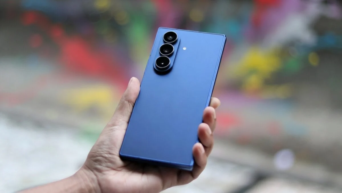 Samsung Galaxy Z Fold 8 Ultra получит батарею 5000 мАч и зарядку 45 Вт