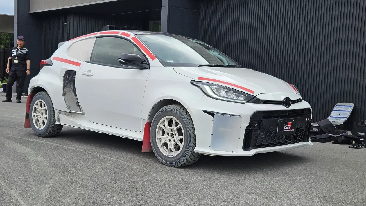 Toyota тестирует новый спорткар MR2: выход в 2028 году