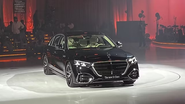 Mercedes-Benz S 450e дебютировал в Индии: 435 л.с. и 115 км на электротяге