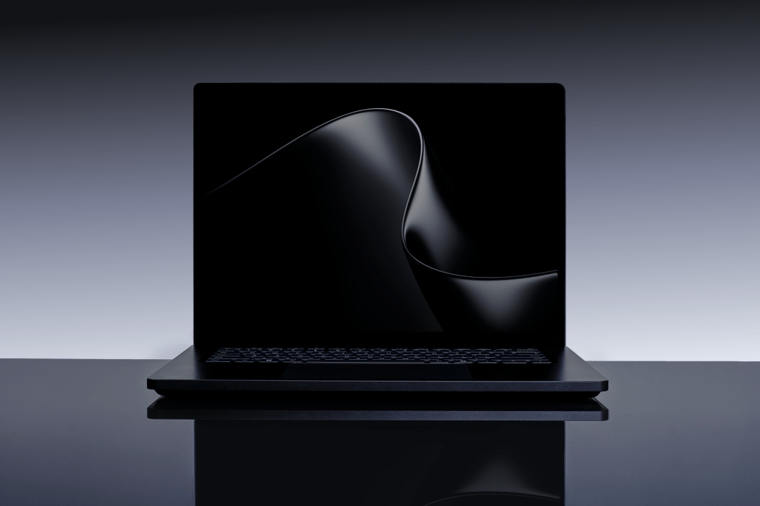 Microsoft и Nvidia представили Surface Laptop Ultra с чипом RTX Spark