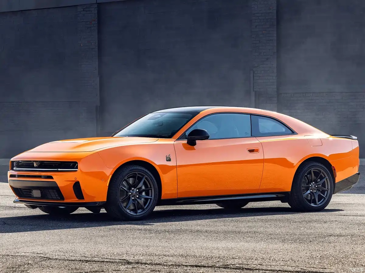 Dodge хоронит Viper и готовит замену — суперкар Copperhead с V8