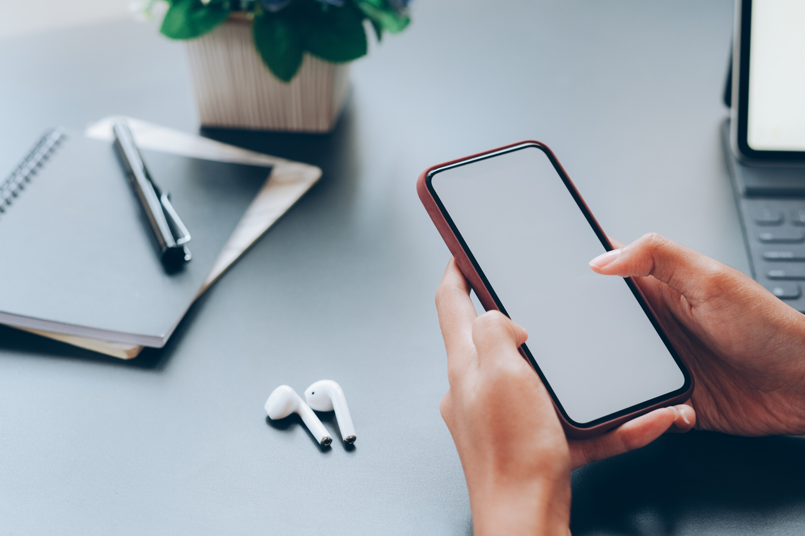 Складной Vivo X Fold6 дебютирует в июне с камерой 200 Мп