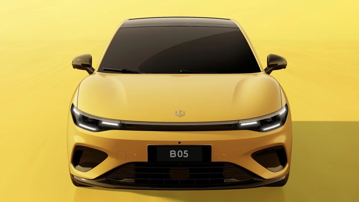 Leapmotor B05 поступит в продажу в Европе дешевле VW ID.3